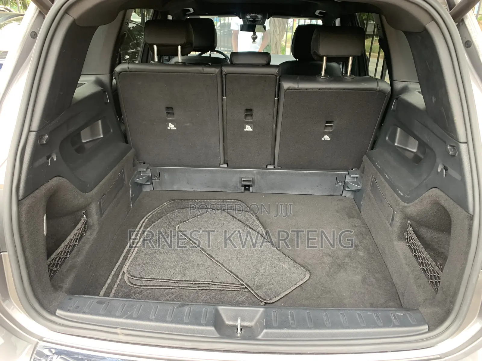 Mercedes-Benz GLB-Class 2022 Gray
