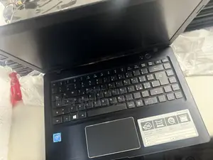 Laptop Acer Swift 1 4GB Intel Celeron eMMC 60GB