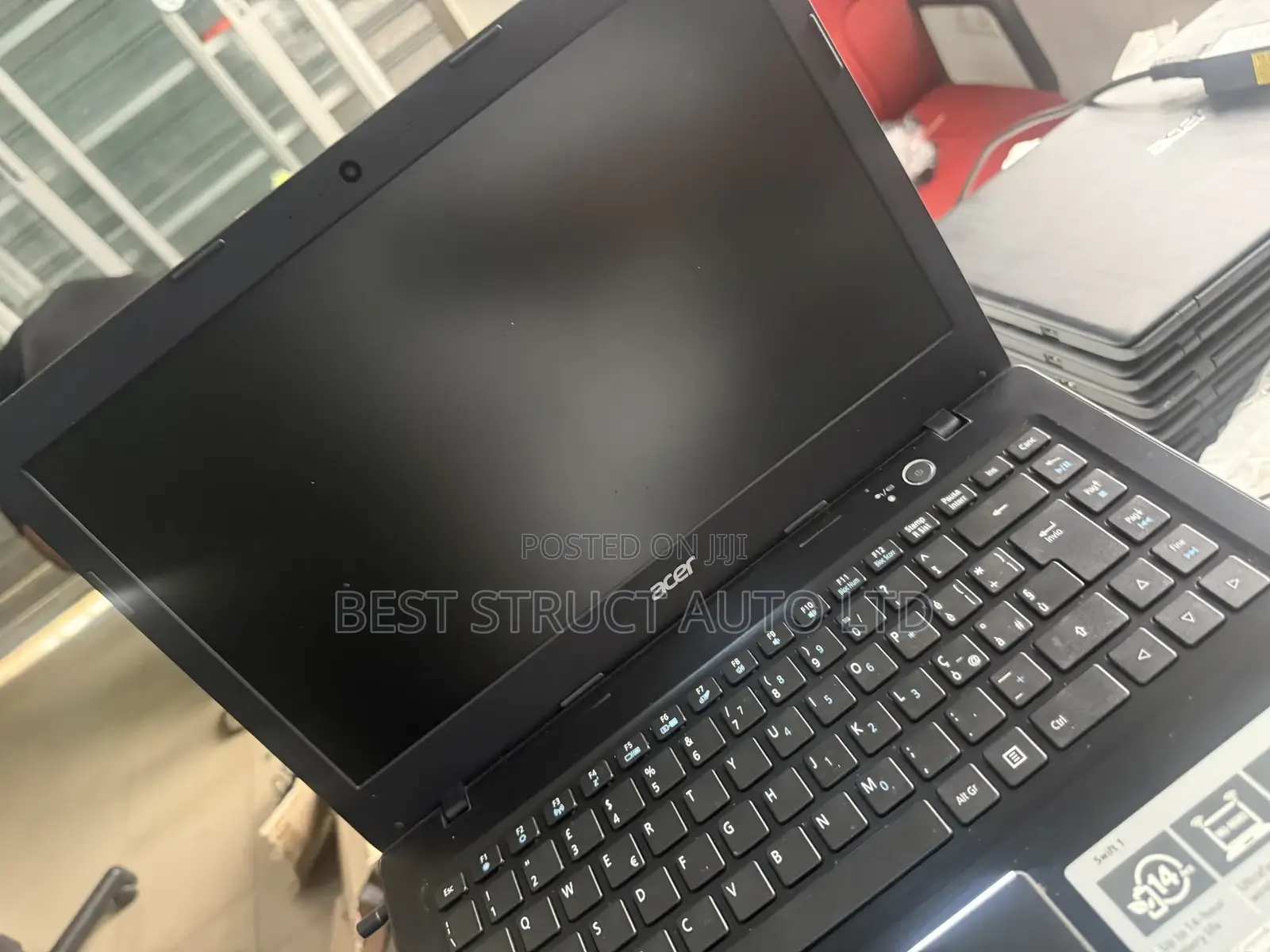 Laptop Acer Swift 1 4GB Intel Celeron eMMC 60GB