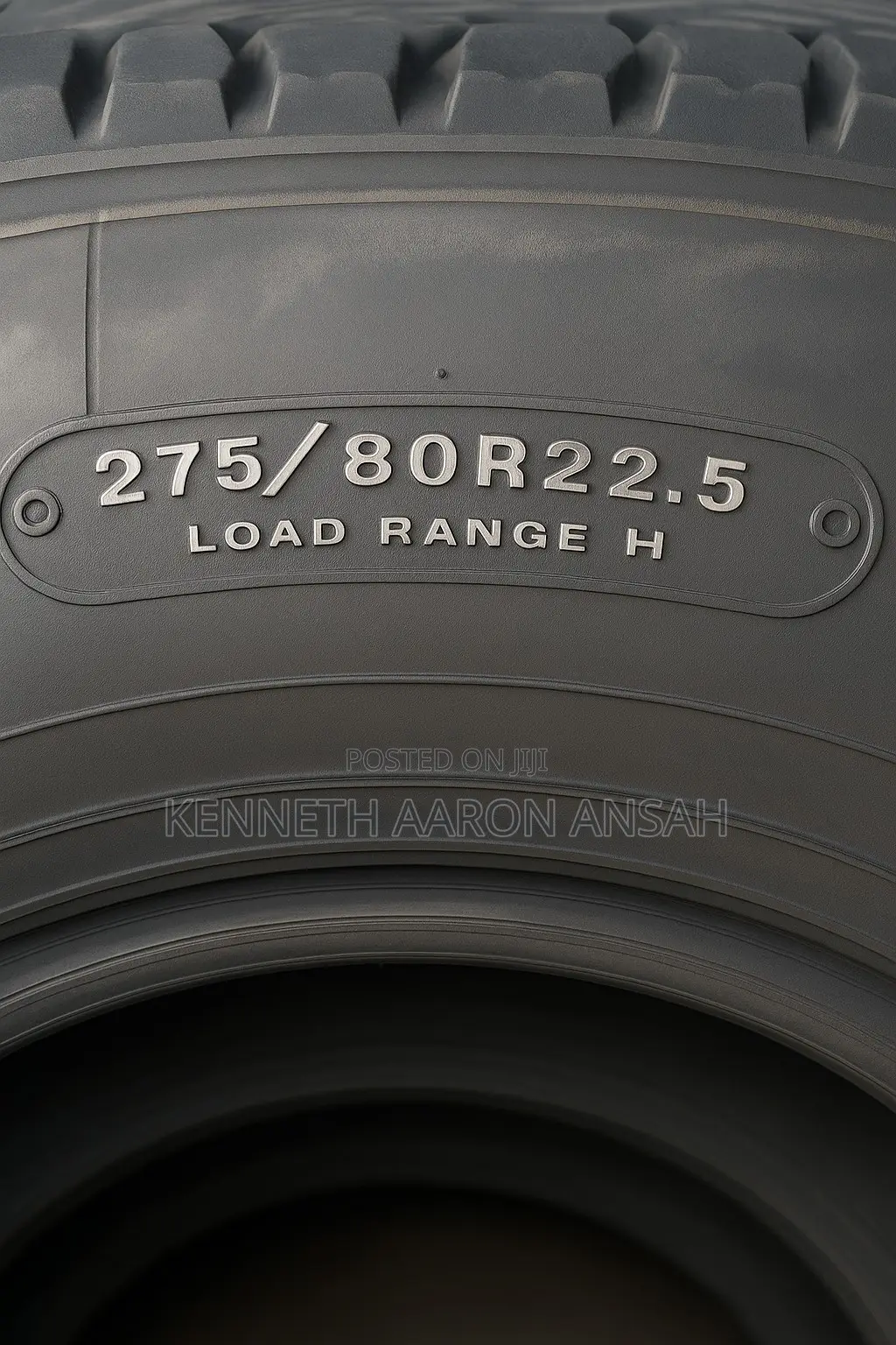 Car Tyre 275/80 R 22.5