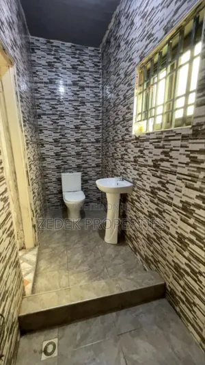 1bdrm Apartment in Kwabenya, Ashomang Estate for rent
