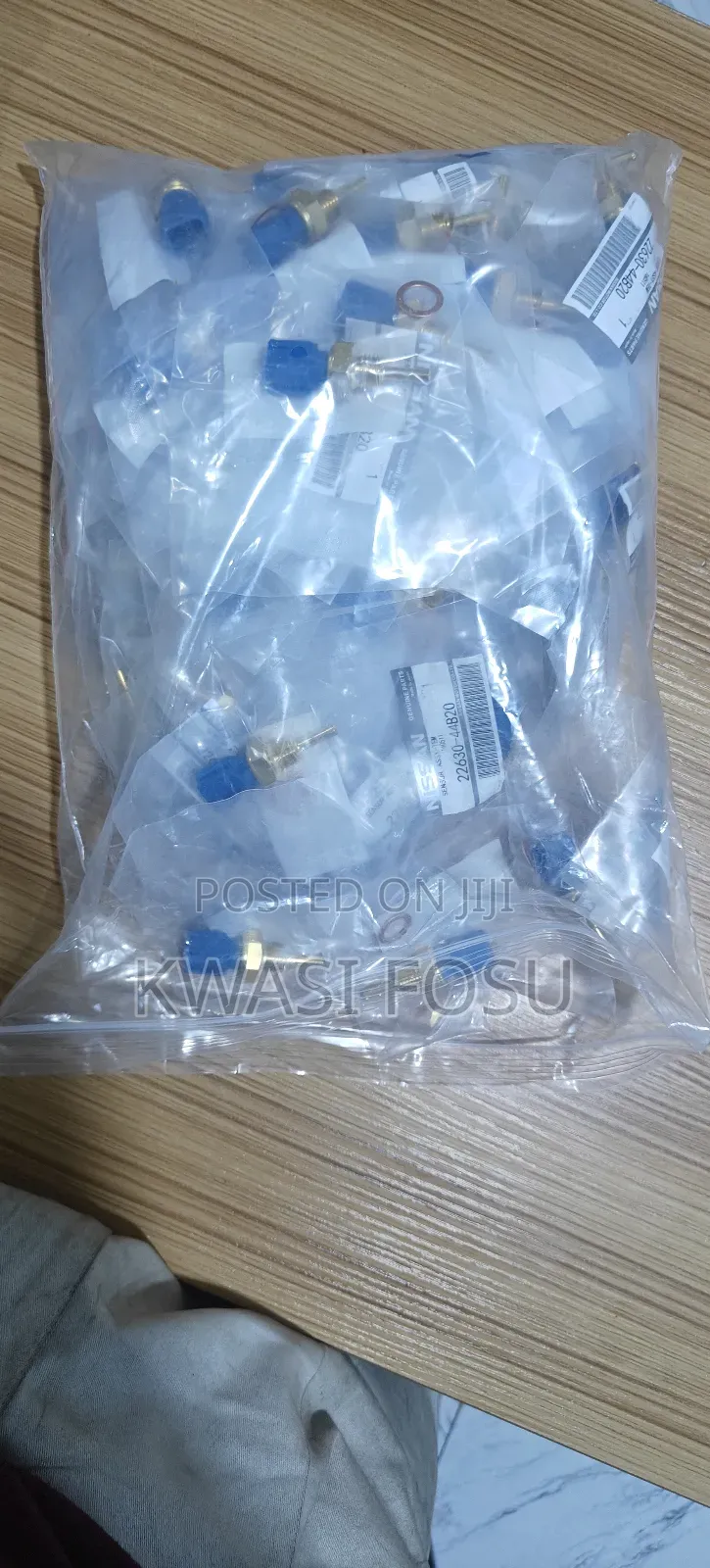 Coolant Temperature Sensor, for Infiniti Ex35 Ex37 Fx37
