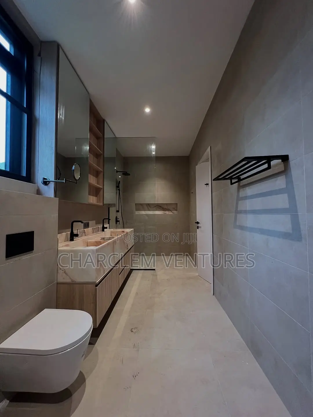 4bdrm House in Charclem Ventures, Accra Metropolitan for sale