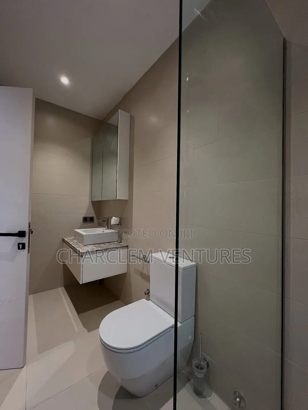 4bdrm House in Charclem Ventures, Accra Metropolitan for sale