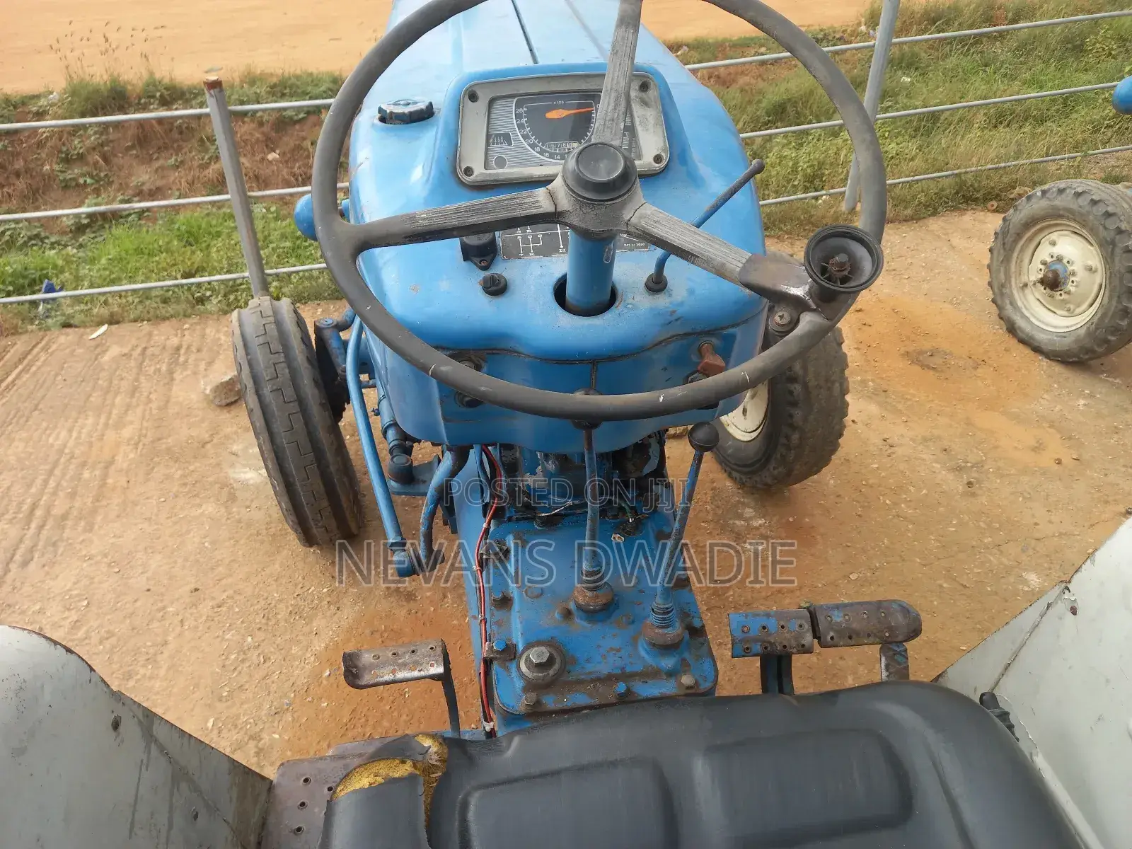 Ford 5000 Tractor