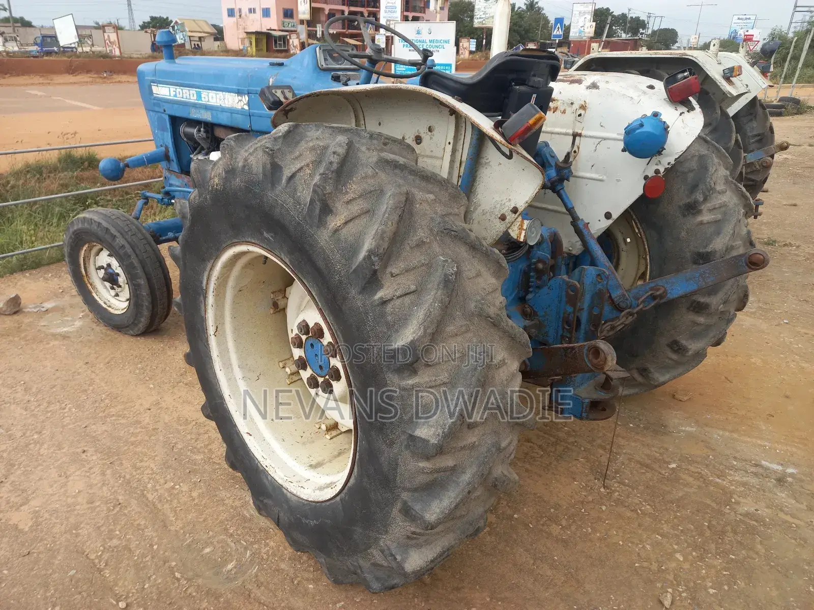 Ford 5000 Tractor