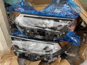 Toyota Rav4 2019-2023 Headlights