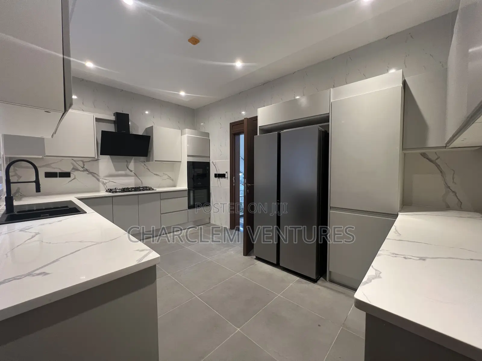 4bdrm Townhouse / Terrace in Charclem Ventures, Roman Ridge for rent