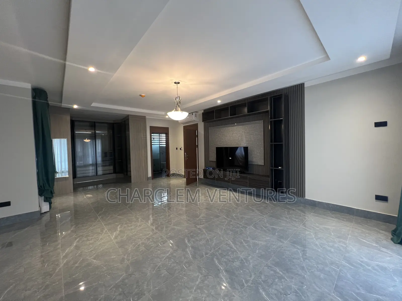 4bdrm Townhouse / Terrace in Charclem Ventures, Roman Ridge for rent