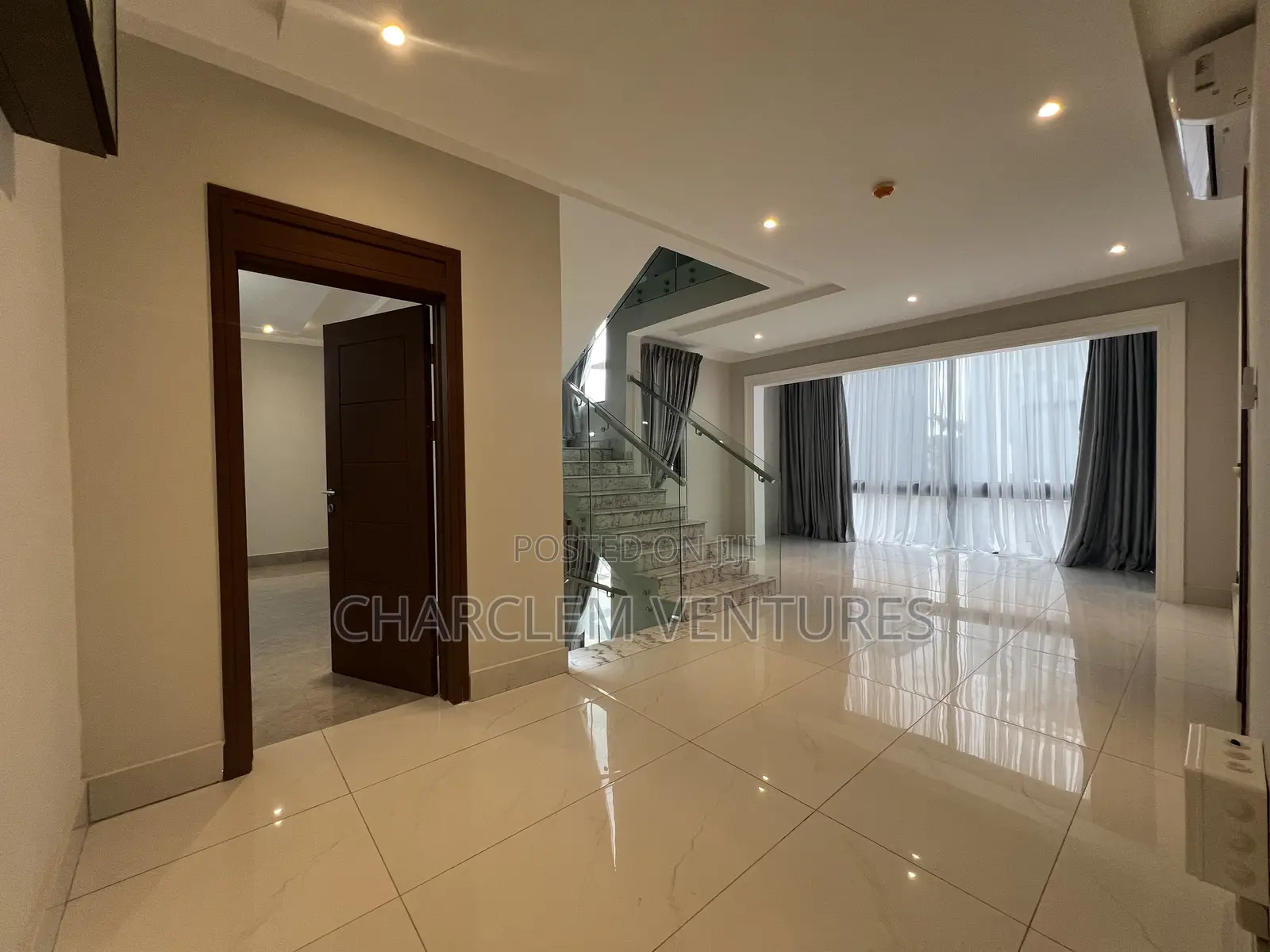 4bdrm Townhouse / Terrace in Charclem Ventures, Roman Ridge for rent