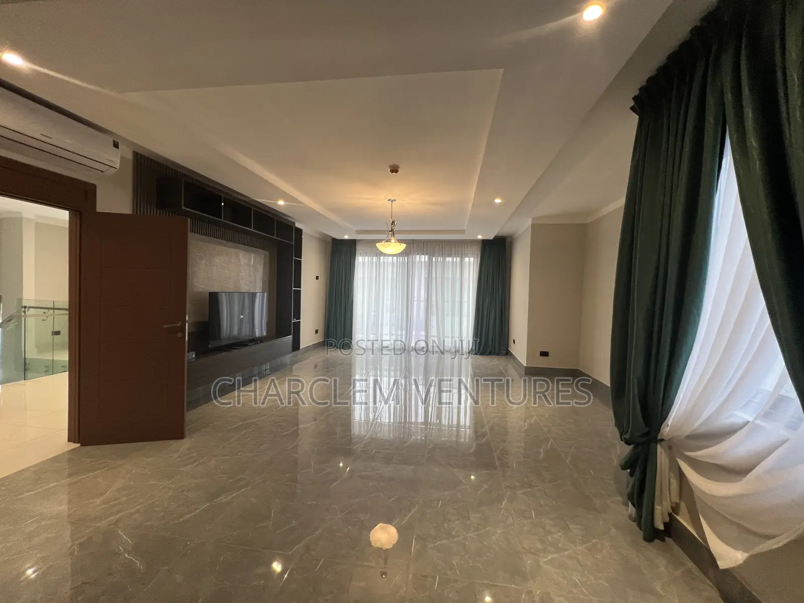 4bdrm Townhouse / Terrace in Charclem Ventures, Roman Ridge for rent