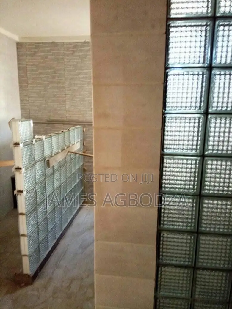 Good Glass Tiles Master