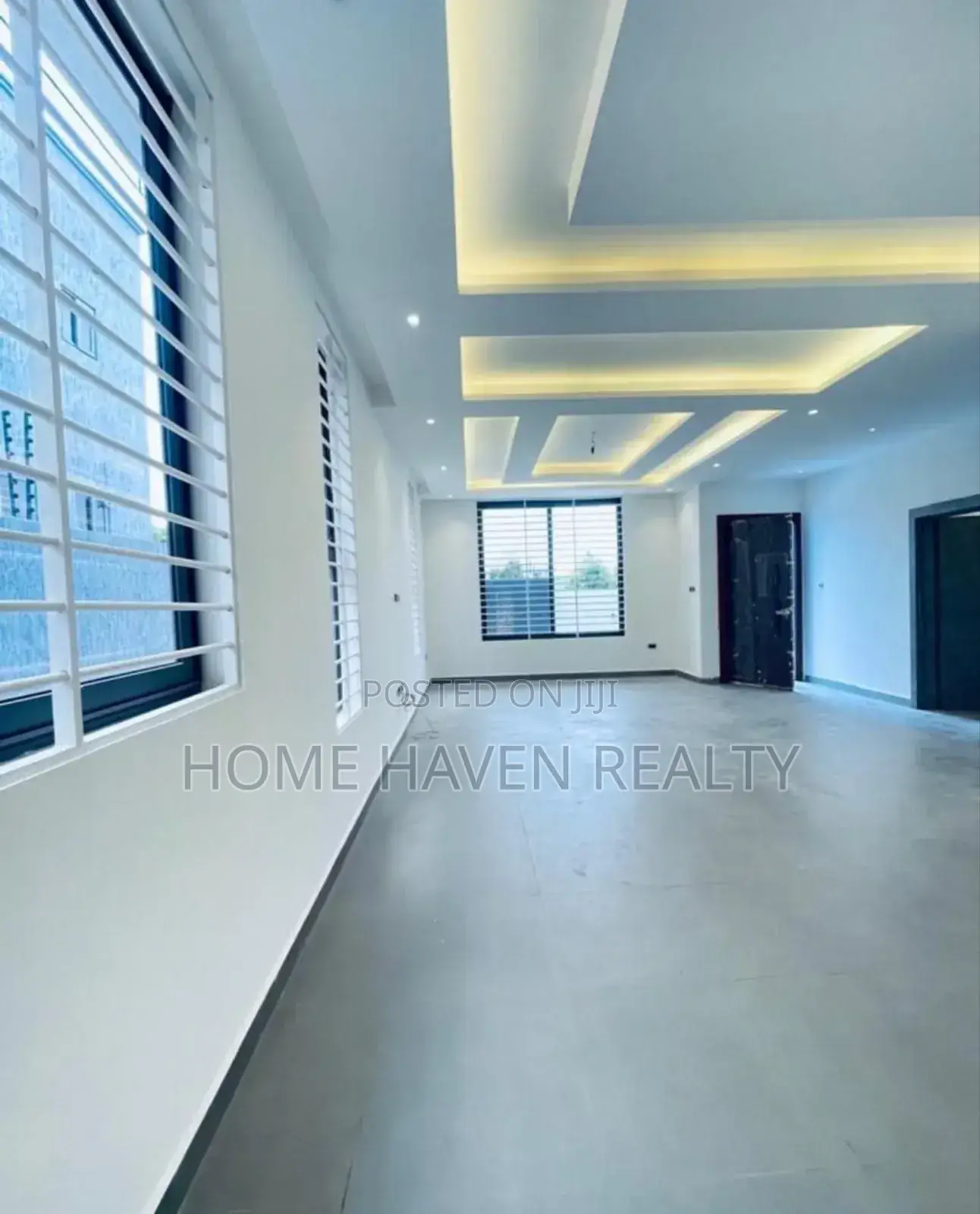 4bdrm House in School Junction, Ashaley Botwe for sale