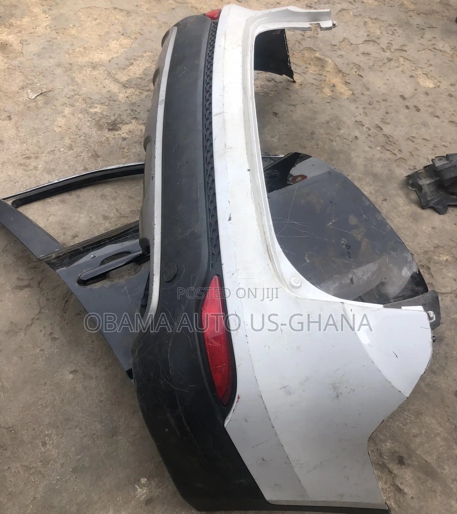 Hyundai Santafe Santa Fe Back Bumper2013,2014,2015,2016