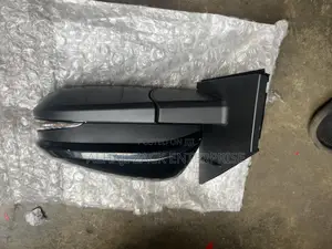 Toyota Rav 4 2016 Side Mirror