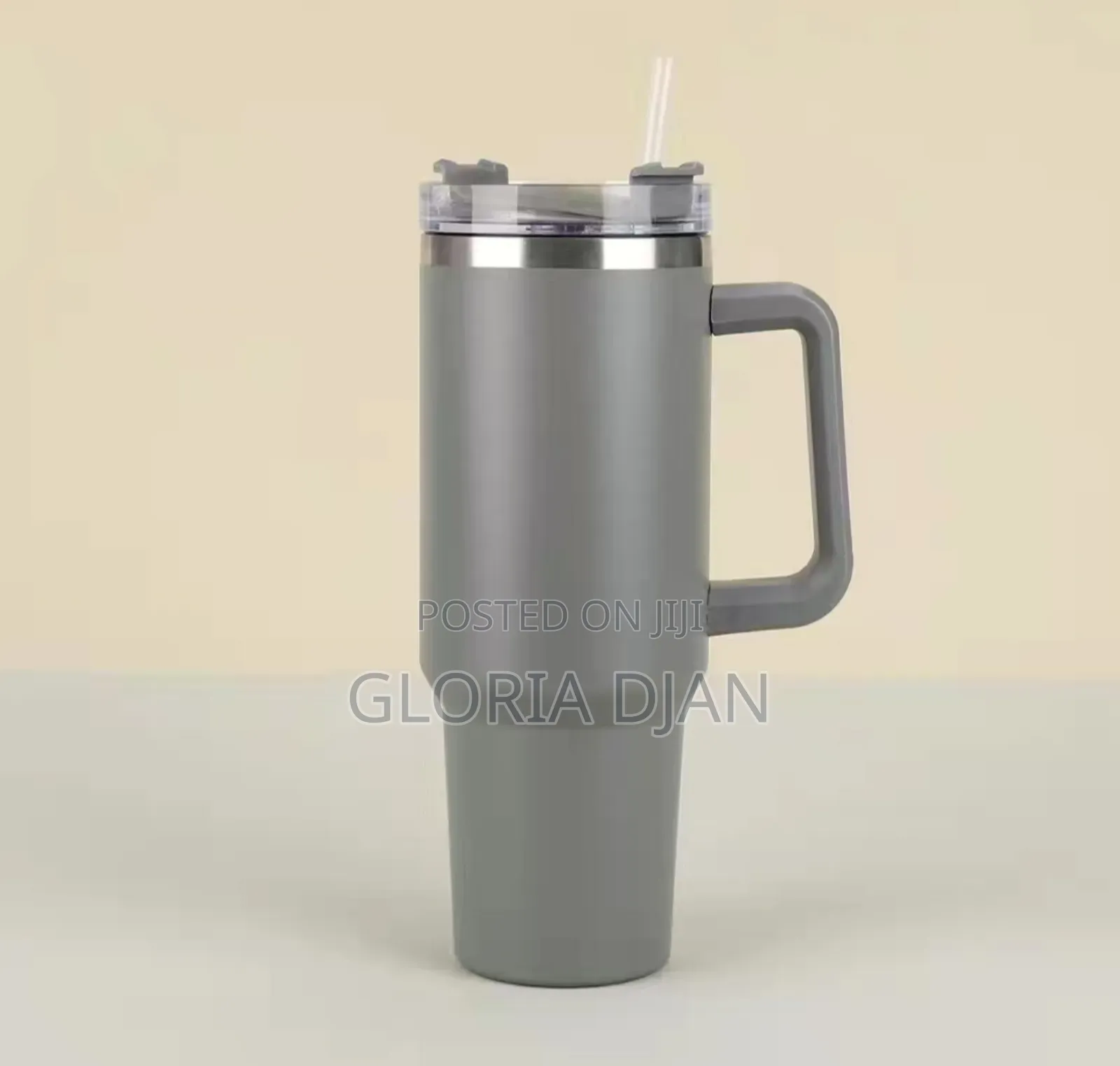 Tumbler Keeps Cold and Warm More Than 24 Hours