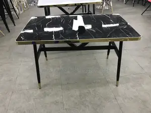 Simple Table