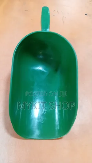 Plastic Grain Scoop