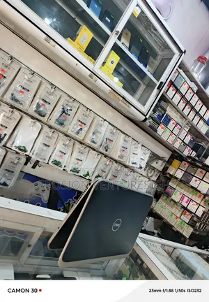 Laptop Dell 8GB Intel Core I3 HDD 500GB