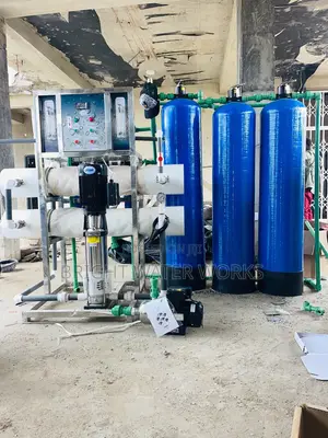 R O Machine ( Water Treatment Machine