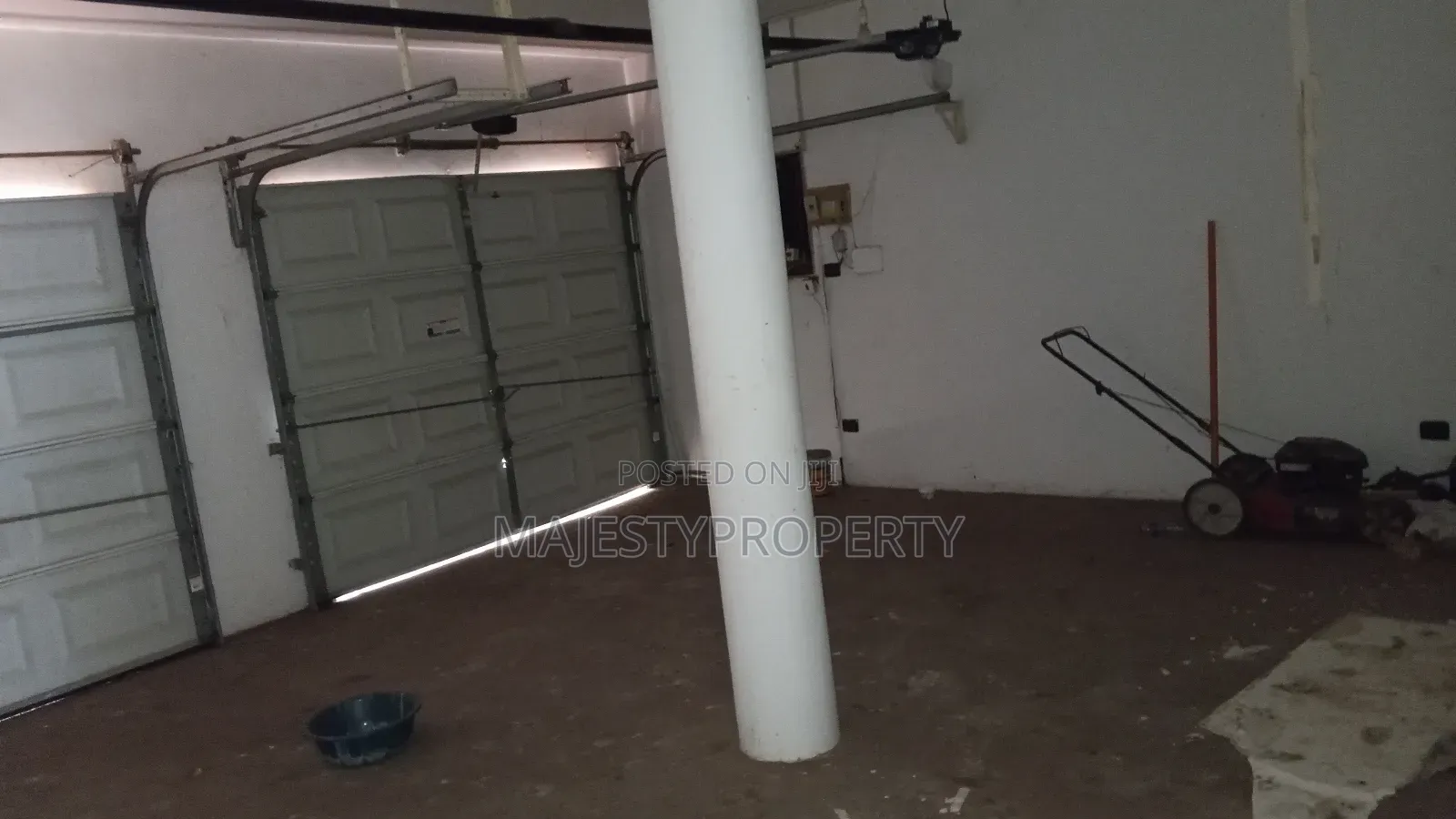 10bdrm Bungalow in Trassaco, Adjiriganor for sale