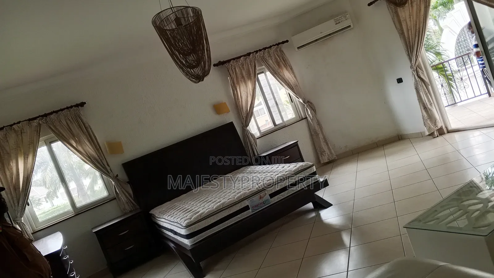 10bdrm Bungalow in Trassaco, Adjiriganor for sale