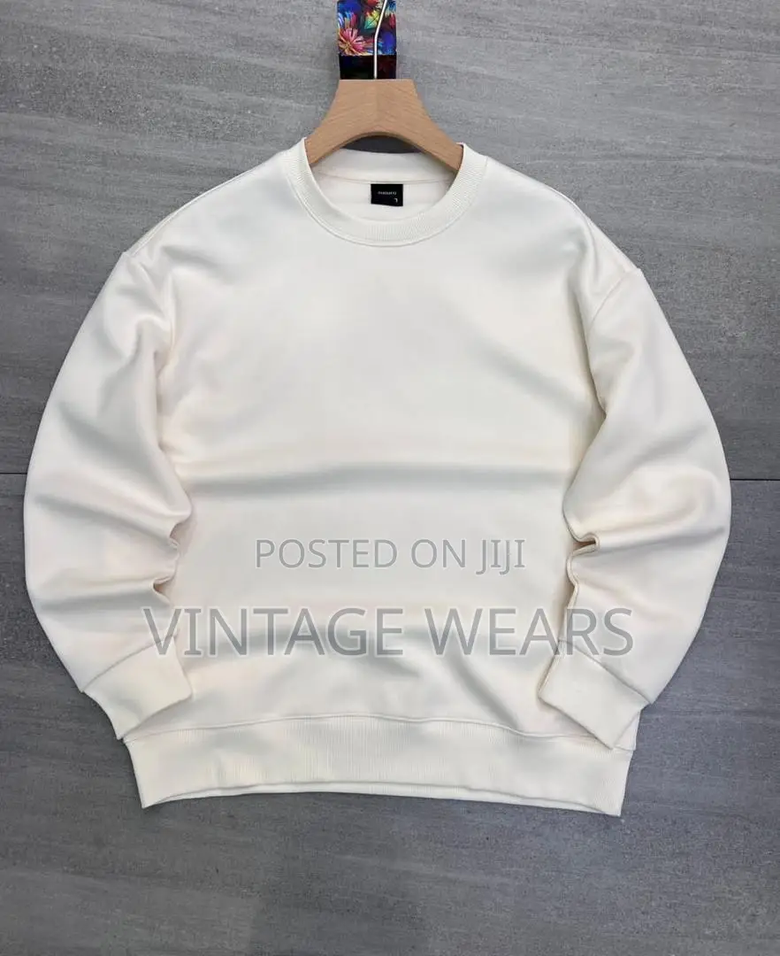 Plain Sweatshirt