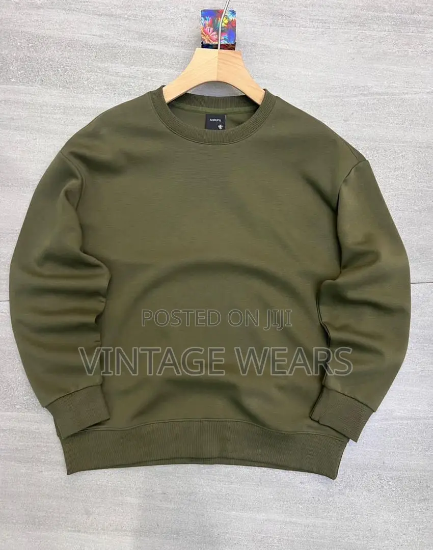 Plain Sweatshirt