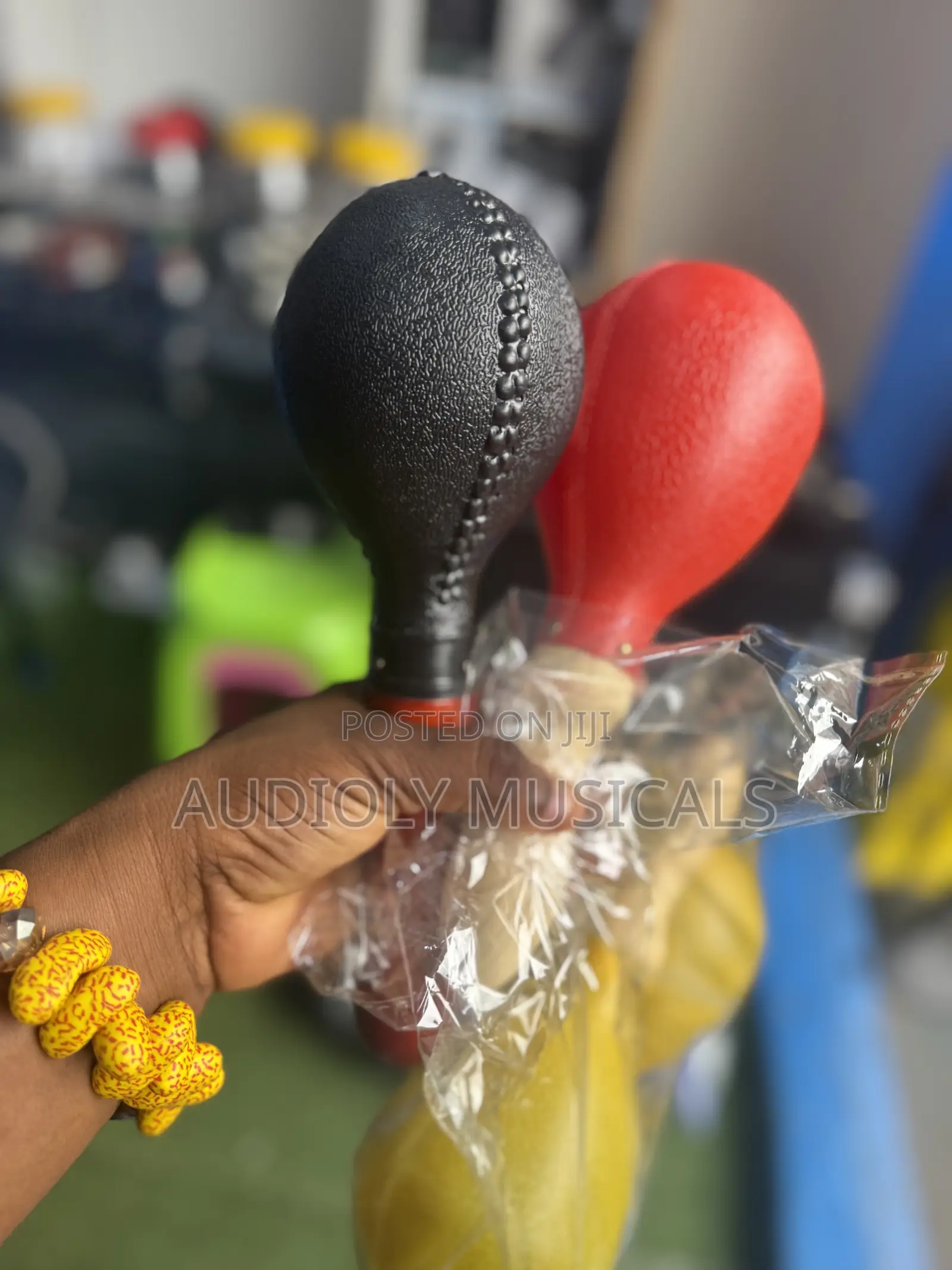 Hand Shaker (Maracas) Pair