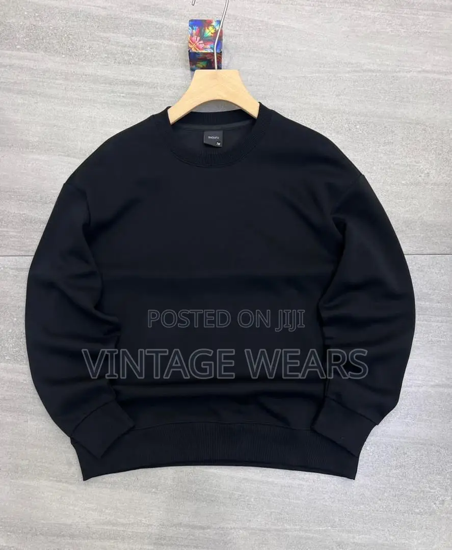 Plain Sweatshirt
