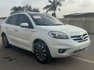 Renault Samsung QM5 2013 White