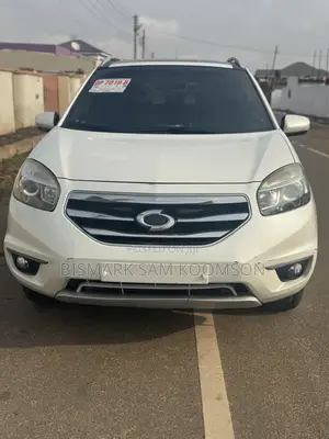Renault Samsung QM5 2013 White