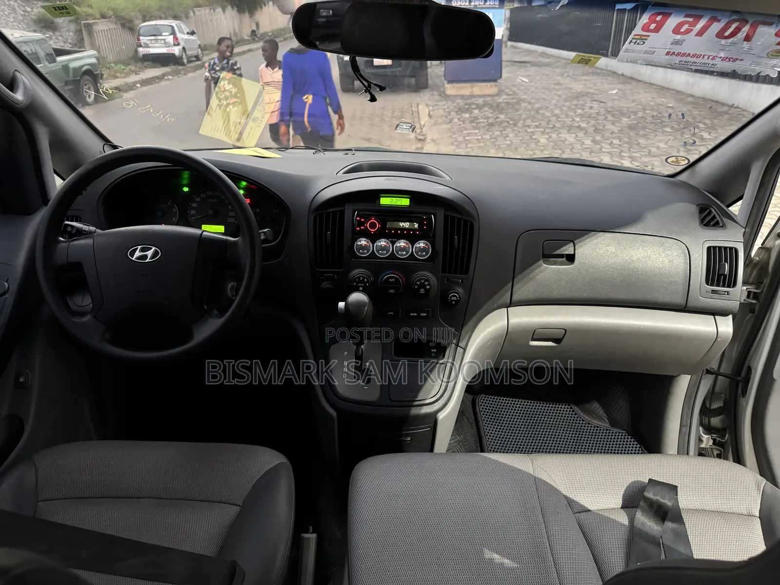 Hyundai Starex 2015 Grey