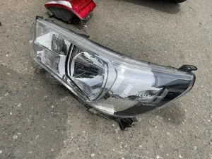 Toyota Hilux 2015-2016 Headlights Original (Used)