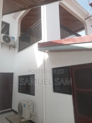 5bdrm House in Tema Community 3 for rent