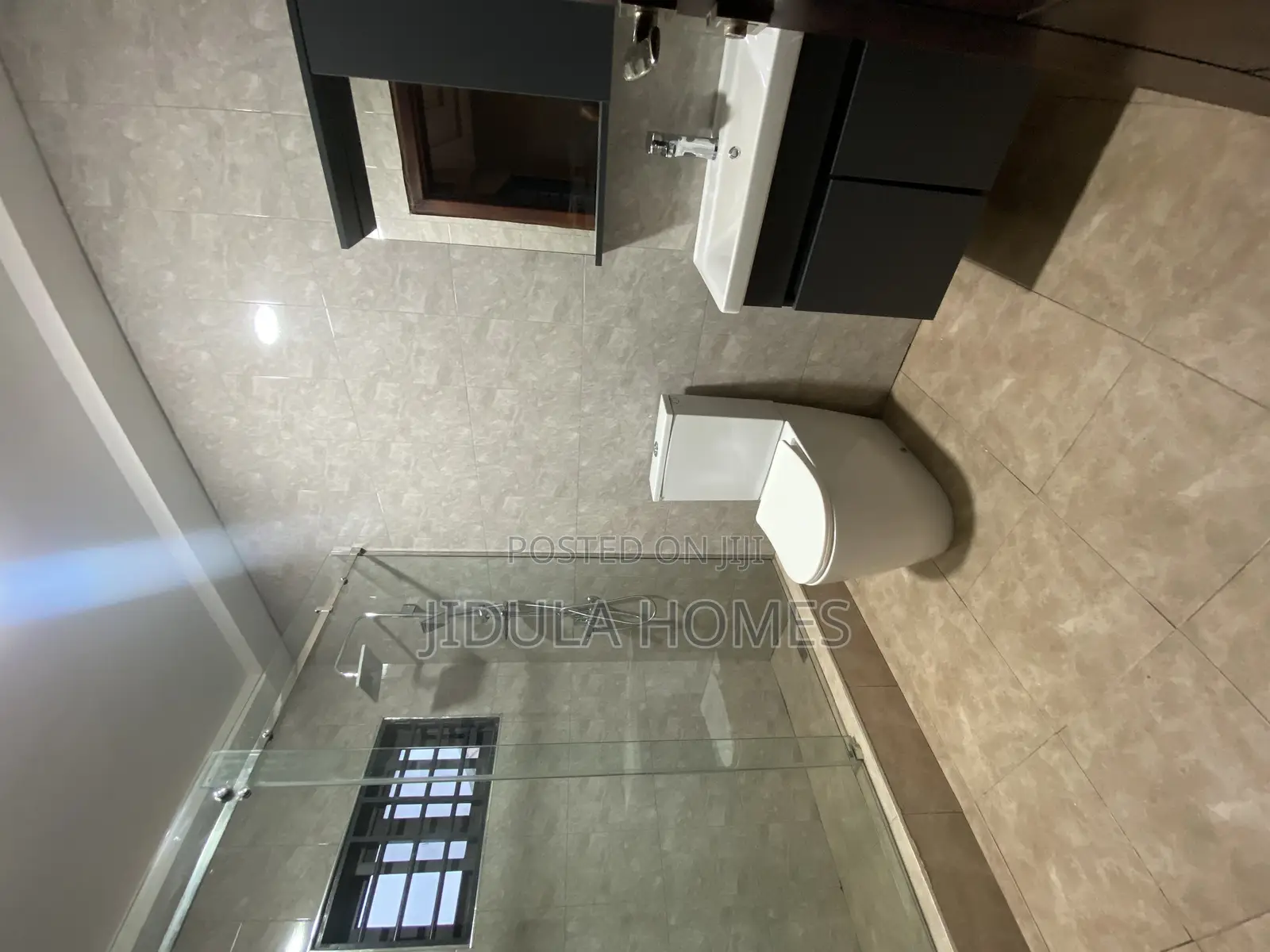 3bdrm Apartment in East Legon Hills, School Junction for rent