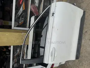 Honda Cr-v 2025 Front Right Door