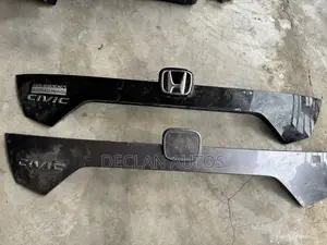 74890-tbaa-a1 Trunk Lid Molding Sedan 2017 Honda Civic