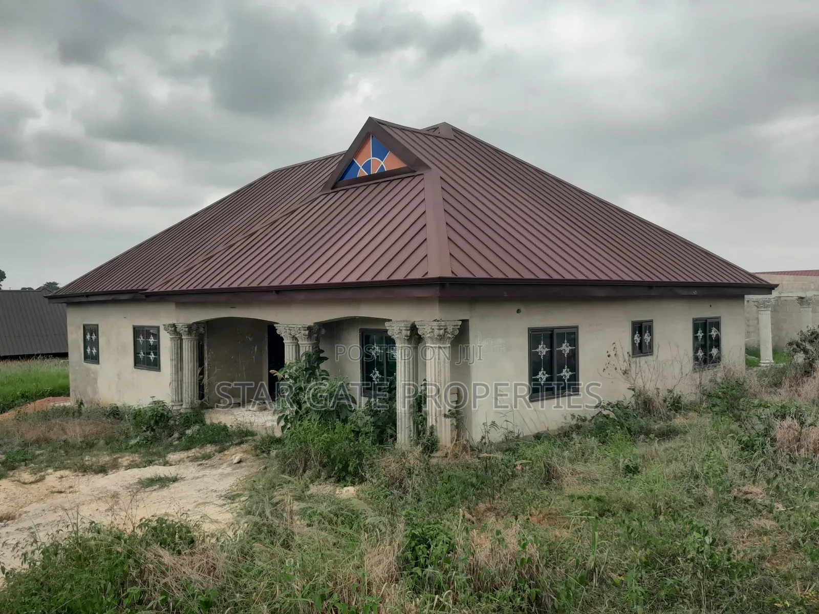 6bdrm House in Ntonso, Near, Kumasi Metropolitan for sale