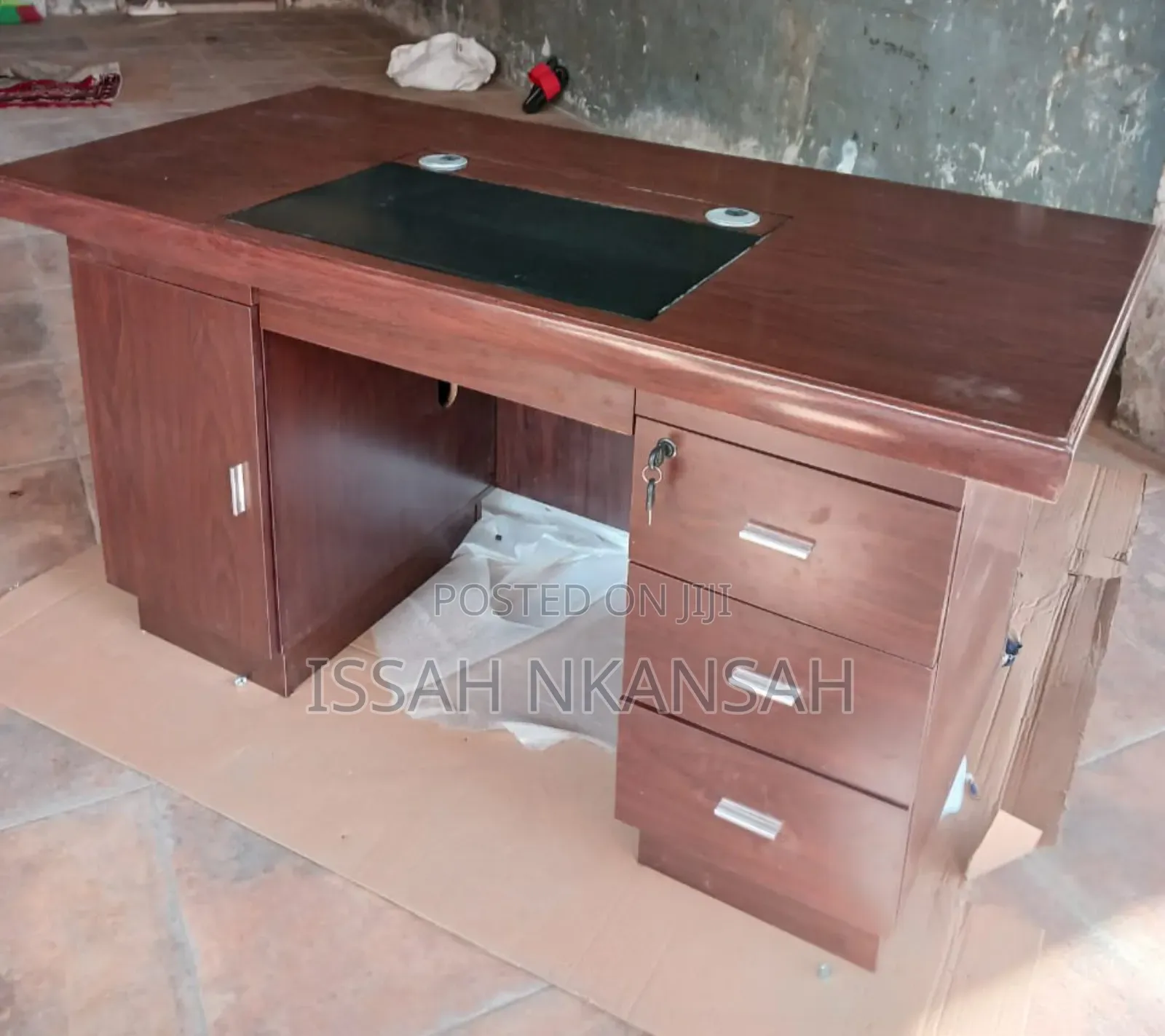 Office Desk