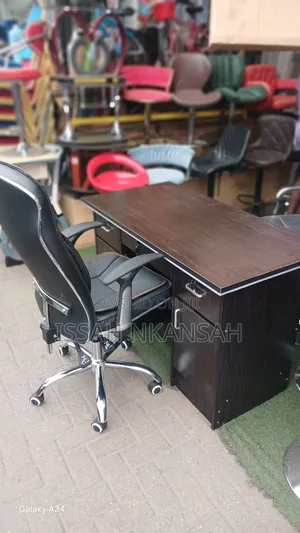 Executive Chair and Desk