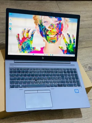New Laptop HP ZBook 15u 16GB Intel Core i7 SSD 512GB