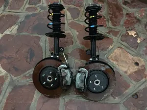 Front Shock and Hub Toyota Rav 4, Avenses 07, 010, 012, 015