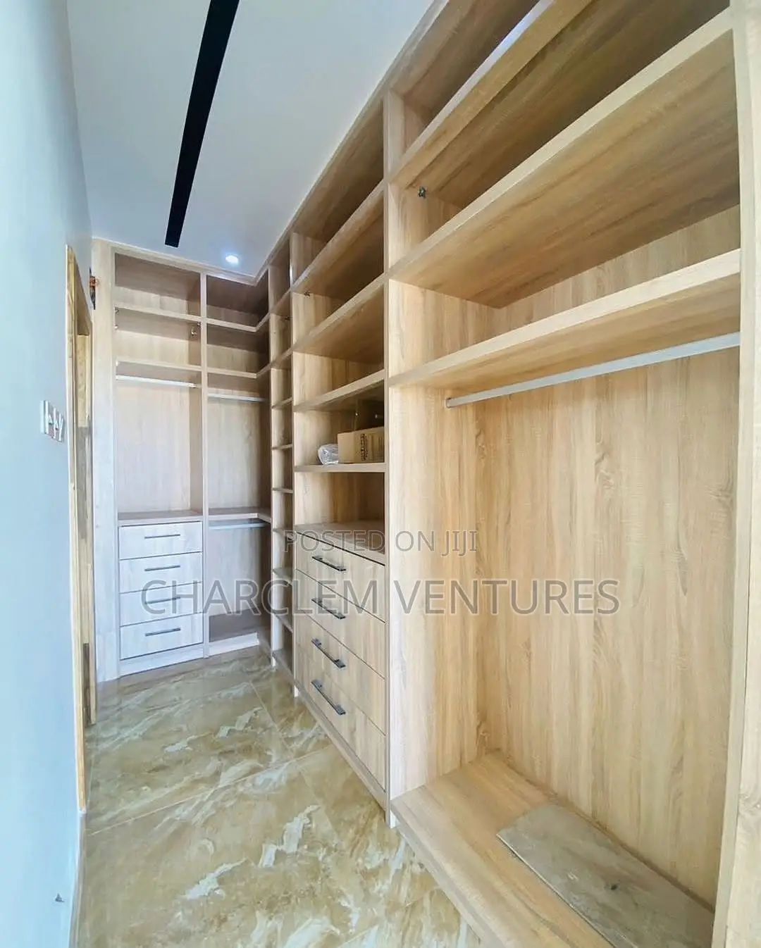 4bdrm House in Charclem Ventures, Accra Metropolitan for sale