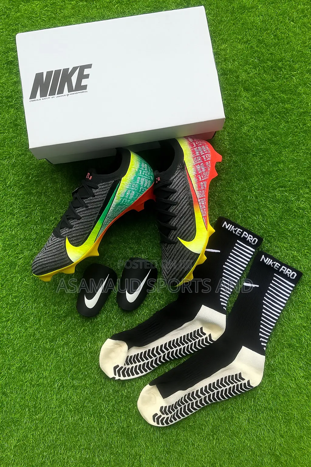 Original New Nike Football Boot With Accessories At Cool