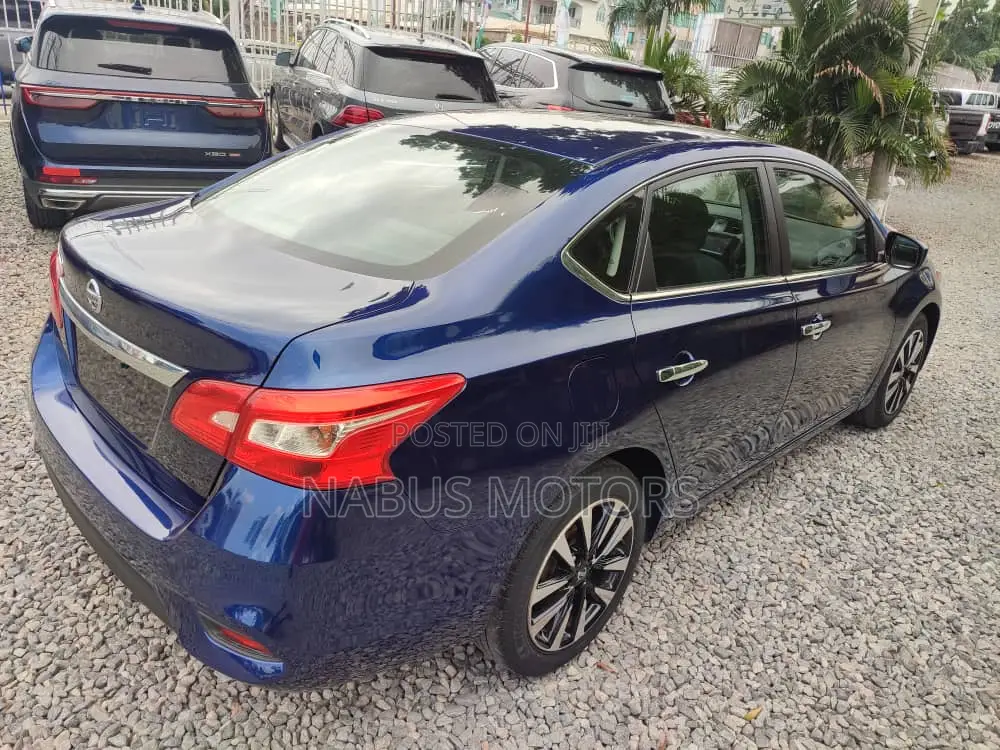 Nissan Sentra SV 2019 Blue