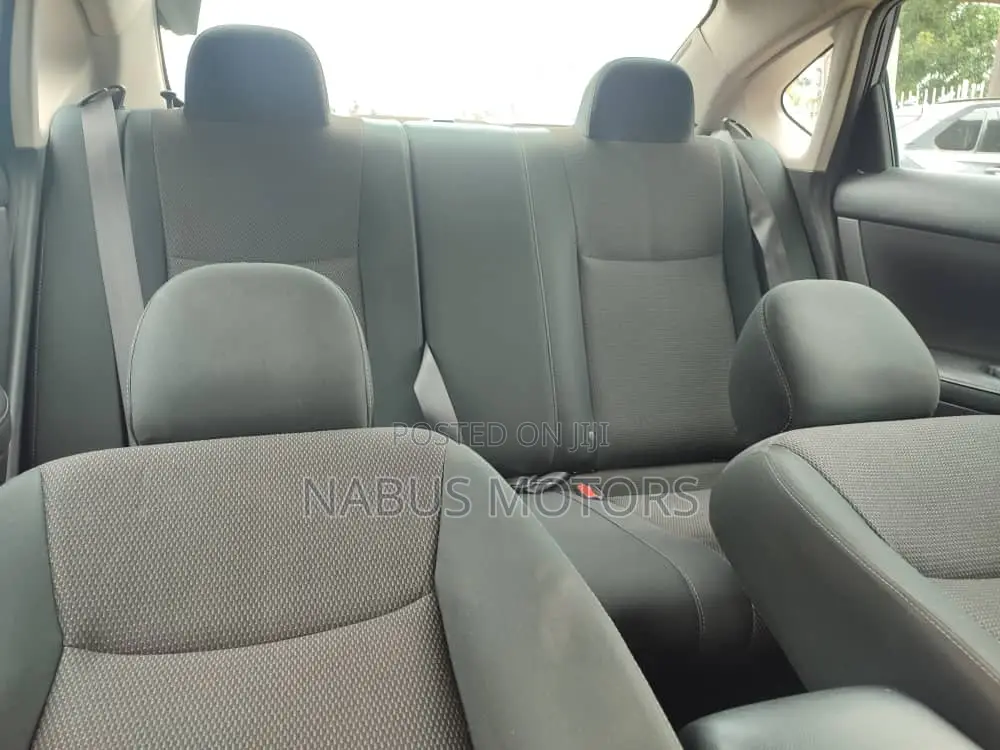 Nissan Sentra SV 2019 Blue