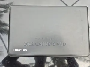 Laptop Toshiba Satellite C70D 8GB AMD SSD 250GB