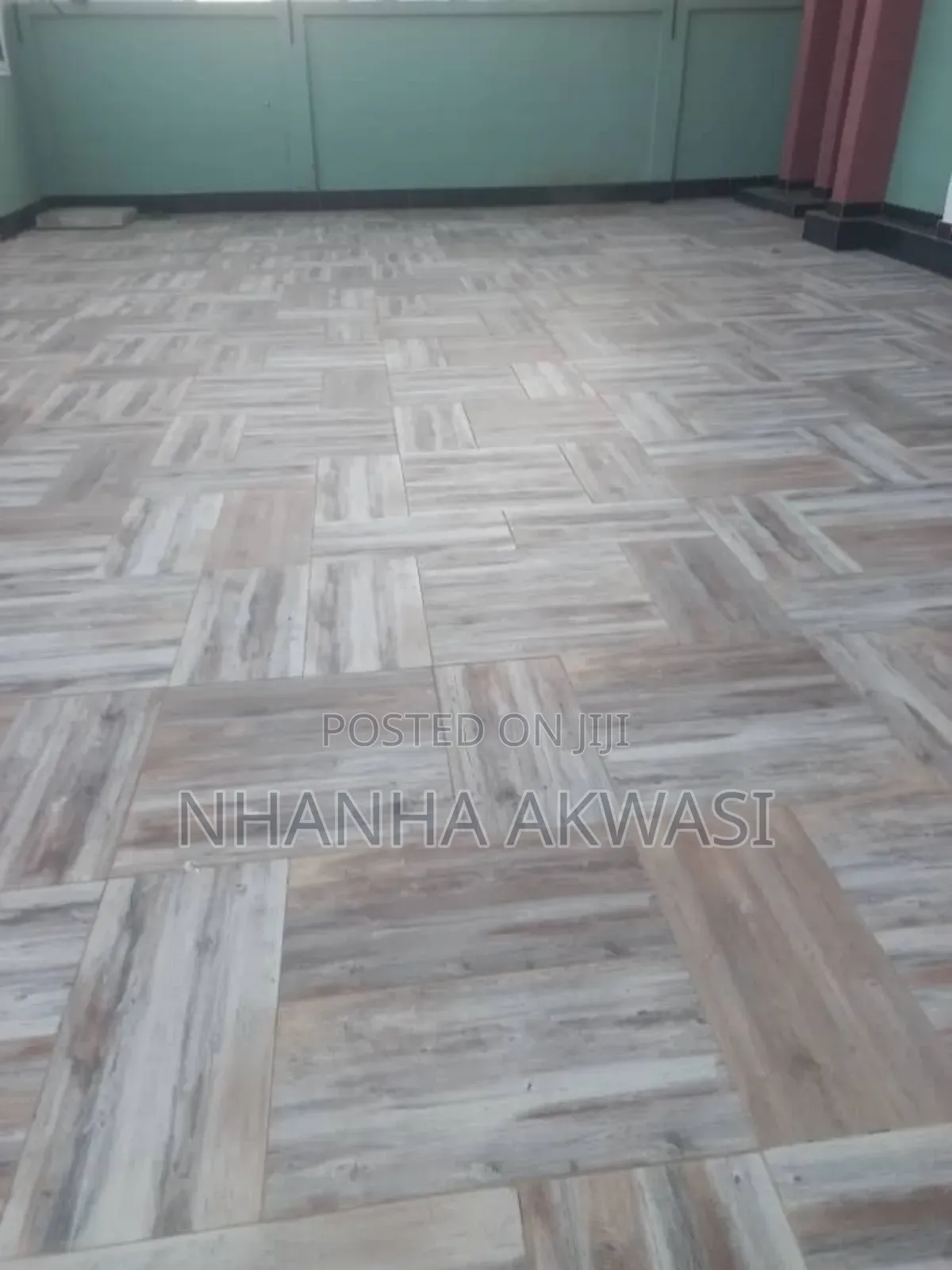 6bdrm House in Community 11, Tema Metropolitan for rent