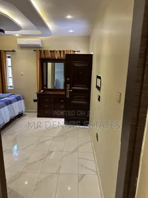 Furnished 2bdrm Townhouse / Terrace in Westhills Mall for rent